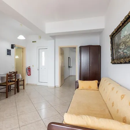 Alicia Aparthotel