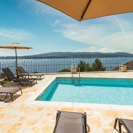 Ξενοδοχείο με διαμερίσματα Alicia