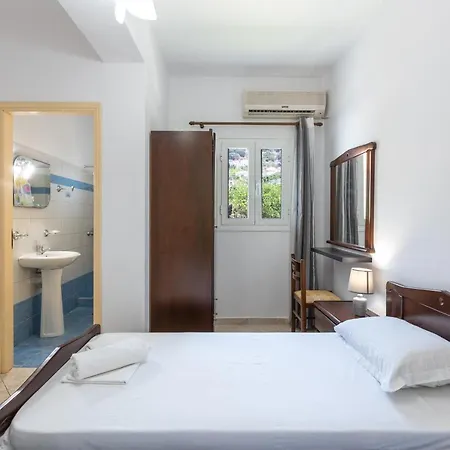 Alicia 4* Φάρσα